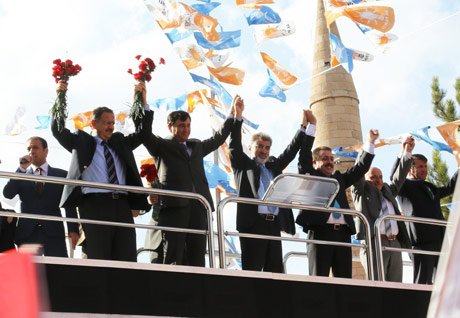 Özhaseki, Devasa projelere imza attık