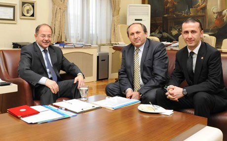 Recep Akdağ'dan tam destek
