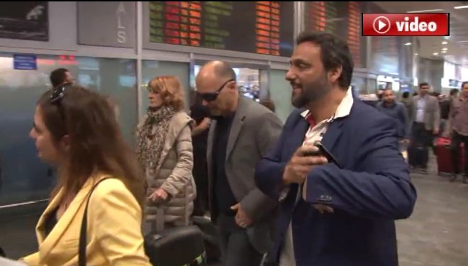  Saç Ektirmek İçin Türkiye'ye Geldi. 