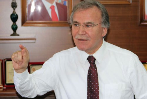 Şahin'den Gülen’e ’Humeyni’ benzetmesi