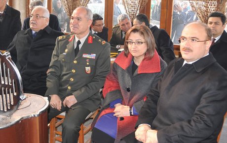 Şahin,bedelli askerlikten elde edilen gelir şehitliklerimize