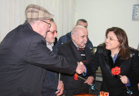 Şahin,Şehit Aileleri Derneğini ziyaret etti