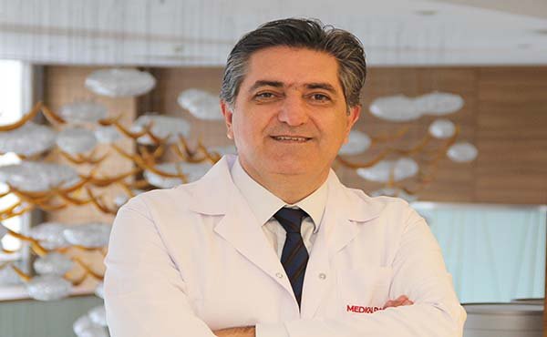 Salgın döneminde evdeki çocuklar için miyopi uyarısı
