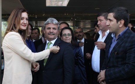 Selahattin Daver  siyasete hızlı girdi
