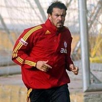 Galatasaray'da Servet şoku.
