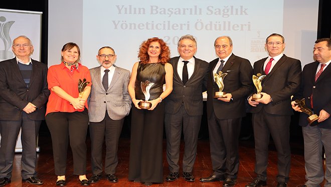 Sezai Sevgin“Yılın En Başarılı Sağlık Yöneticisi”Seçildi