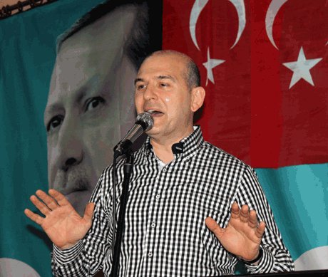 Soylu,Gülen’i matruşkaya benzetti.