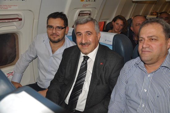 Sun Express'in Van'a Gece Uçuş Gururu