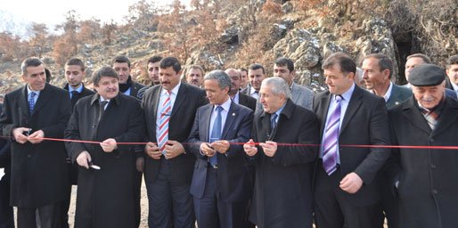 Tanrıverdi,Manisa'da açılışlara katıldı.
