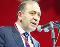 Tekin: Benim erkekliğimi sorgulamasınlar.