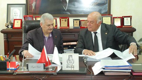 Tire Belediyesi kolları sıvadı.
