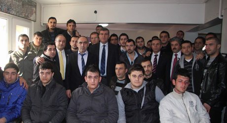TOFAŞ'tan çıkarılan 800 işçi şimdi mutlu