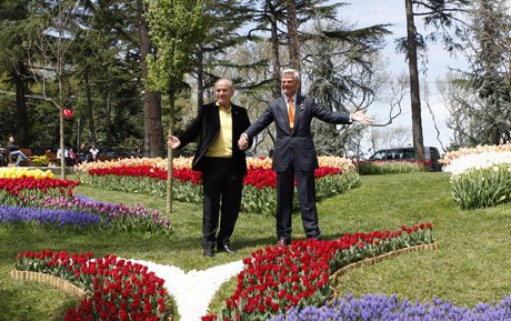 Topbaş, Lale tekrar evine dönüyor 