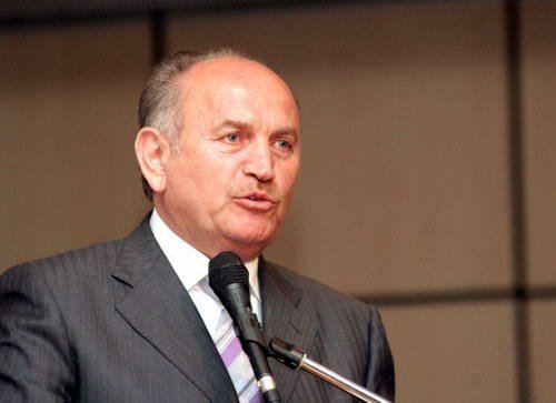 Topbaş, 'Yeniden adayım'