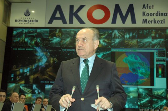 Topbaş,İstanbul'un tüm ana arterleri açık 