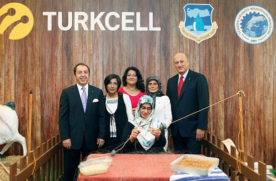Turkcell, cepten kalkınma seferberliği başlattı. 