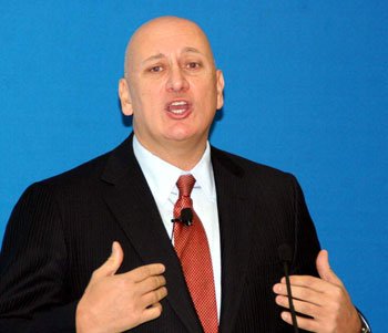 Turkcell Genel Müdürü Süreyya Ciliv