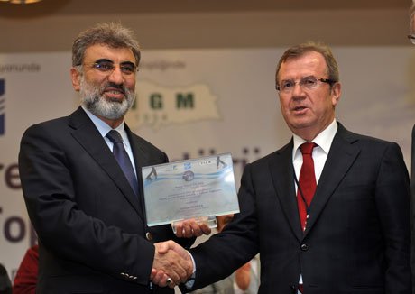 Türkiye büyüyor, büyümeye devam ediyor.