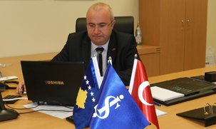 Türkiye İş Bankası Kosova’daki müşteriyle buluşuyor.