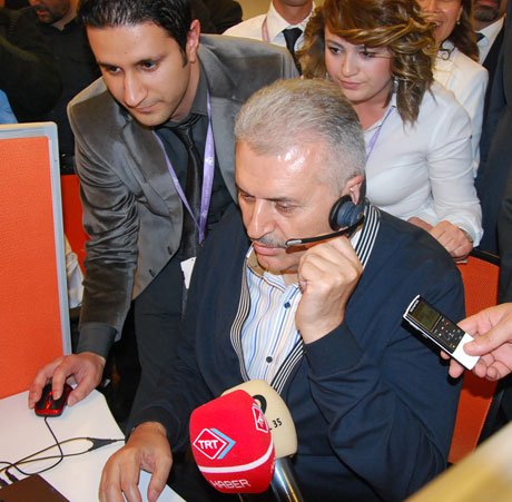 Türkiye'nin ilk çağrı merkezi hizmete açıldı. 