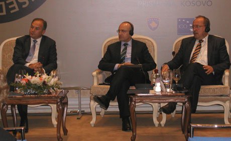 Türkiye’den Kosova’daki reformlara destek