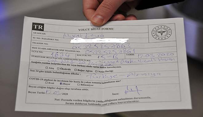 Uçakta bize kağıt imzalattılar