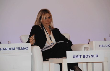  Ümit Boyner, mayına çarptık.