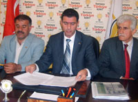 AK PARTİ'DE ADAY ADAYLIĞI BAŞVURU SÜRESİ UZATILDI