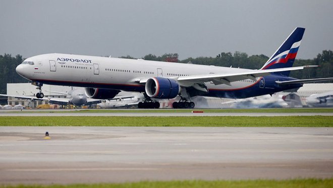 Venezuela'ya inen Rus uçağı tartışma yarattı!