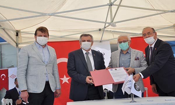 Helvacızade Grubu’ndan Çifte Başarı