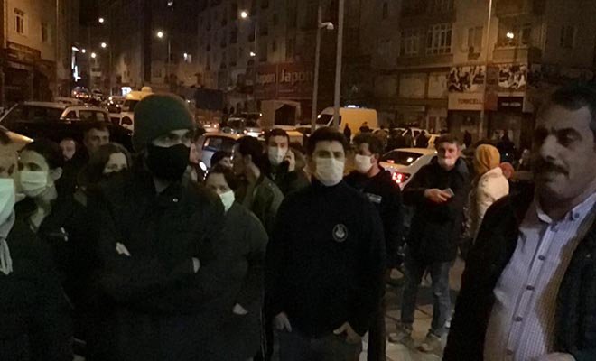 Tekirdağ’da vatandaşlar fırın ve bakkallara akın etti
