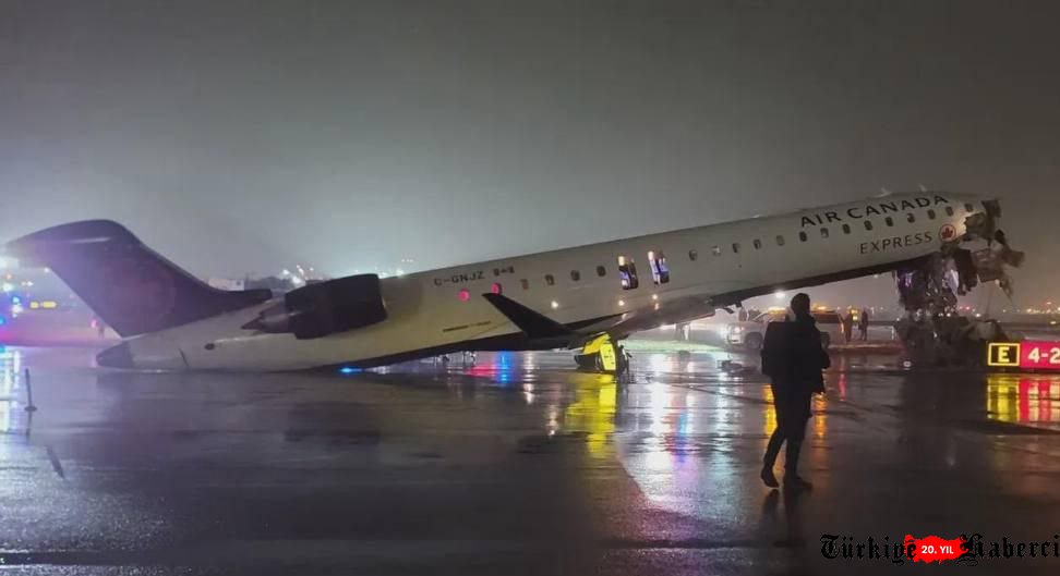 (video)Uçak ile İtfaiye Aracı Çarpıştı: 2 Ölü