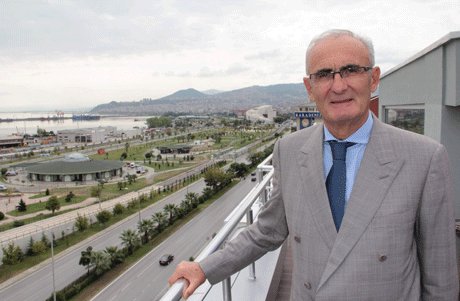 Başkan Yılmaz,sahili nakış gibi işliyoruz