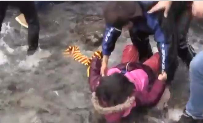 Yunanistan sınırında dikkat çeken görüntüler! 